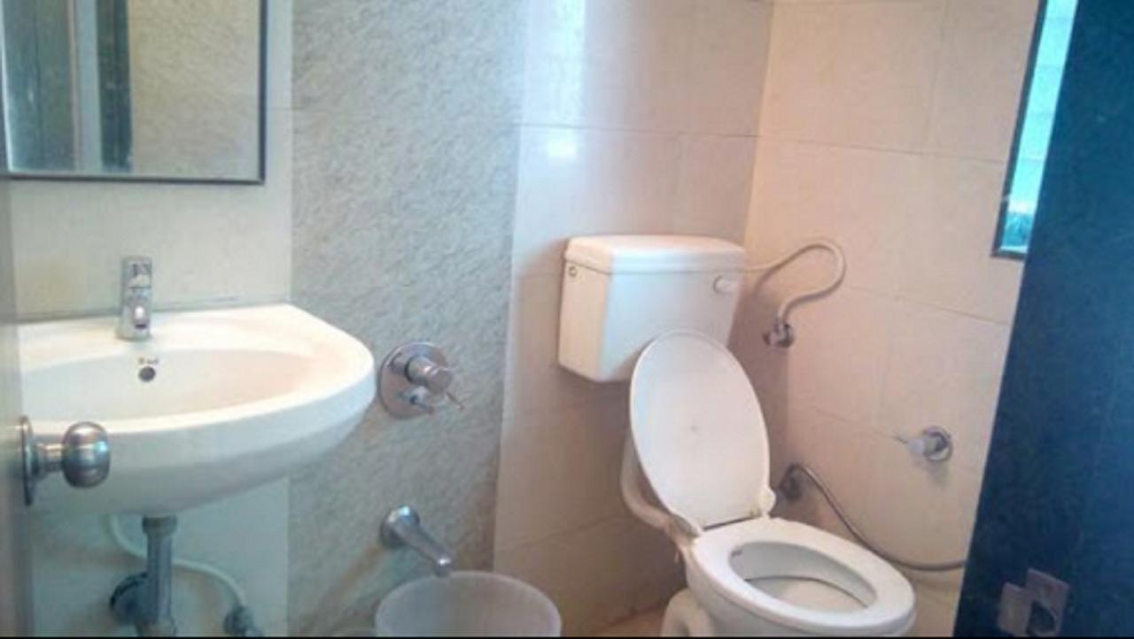 פונה Hotel Rajdeep מראה חיצוני תמונה