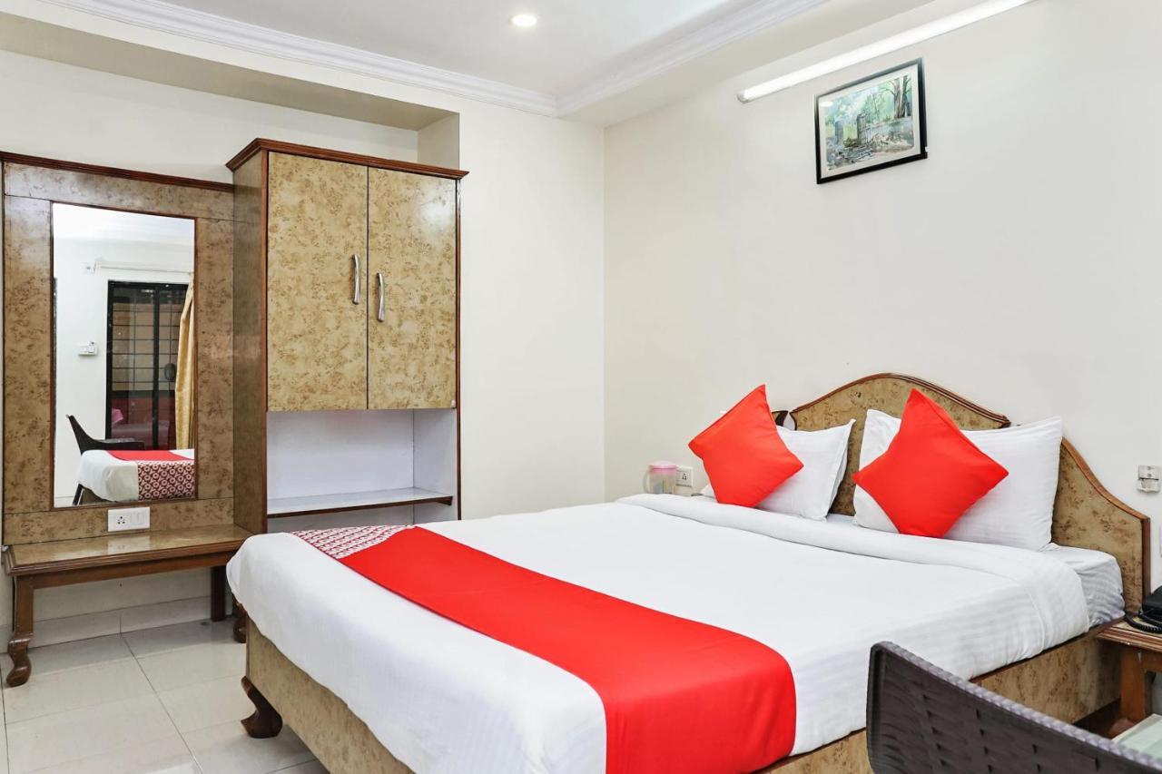 פונה Hotel Rajdeep מראה חיצוני תמונה